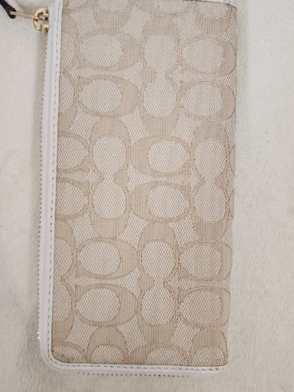 Coach long zip around wallet - Picture 2 of 10